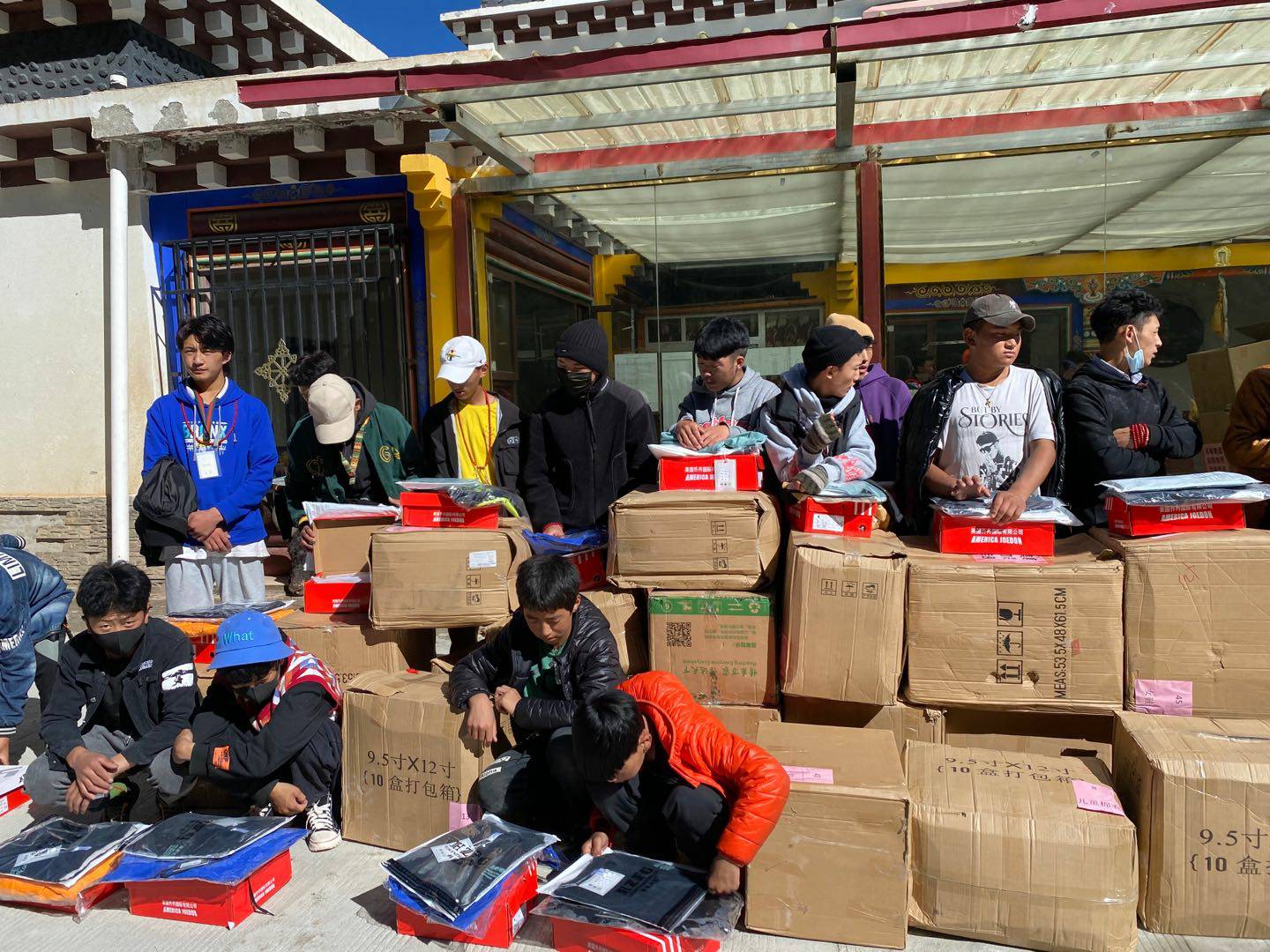 长春宇航建筑设计有限公司公益回顾丨家国同欢月同圆 温暖满载甘孜州(图7) 长春宇航建筑设计有限公司公益回顾丨家国同欢月同圆 温暖满载甘孜州(图7)